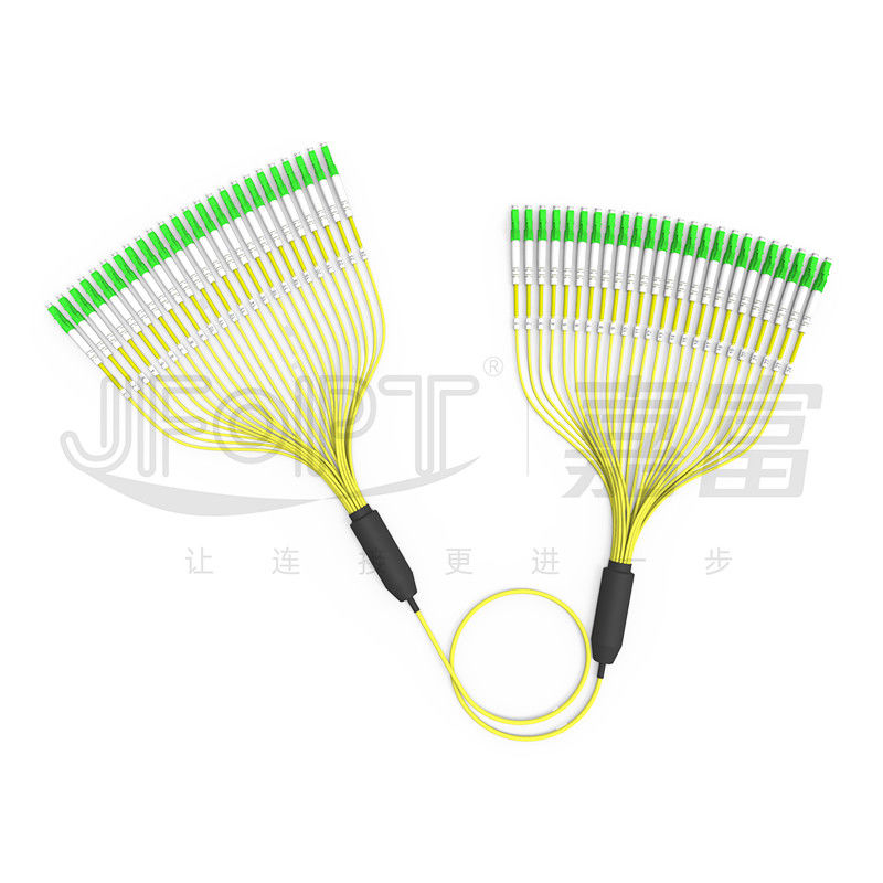 3.0mm Pre Geëindigde Vezel Optische Kabel 24 Tak van de Kerneng657a1 de Gele Buitenschede LC/APC